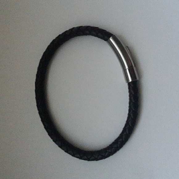 Leather Braided Bracelet - Picture 2 of 3